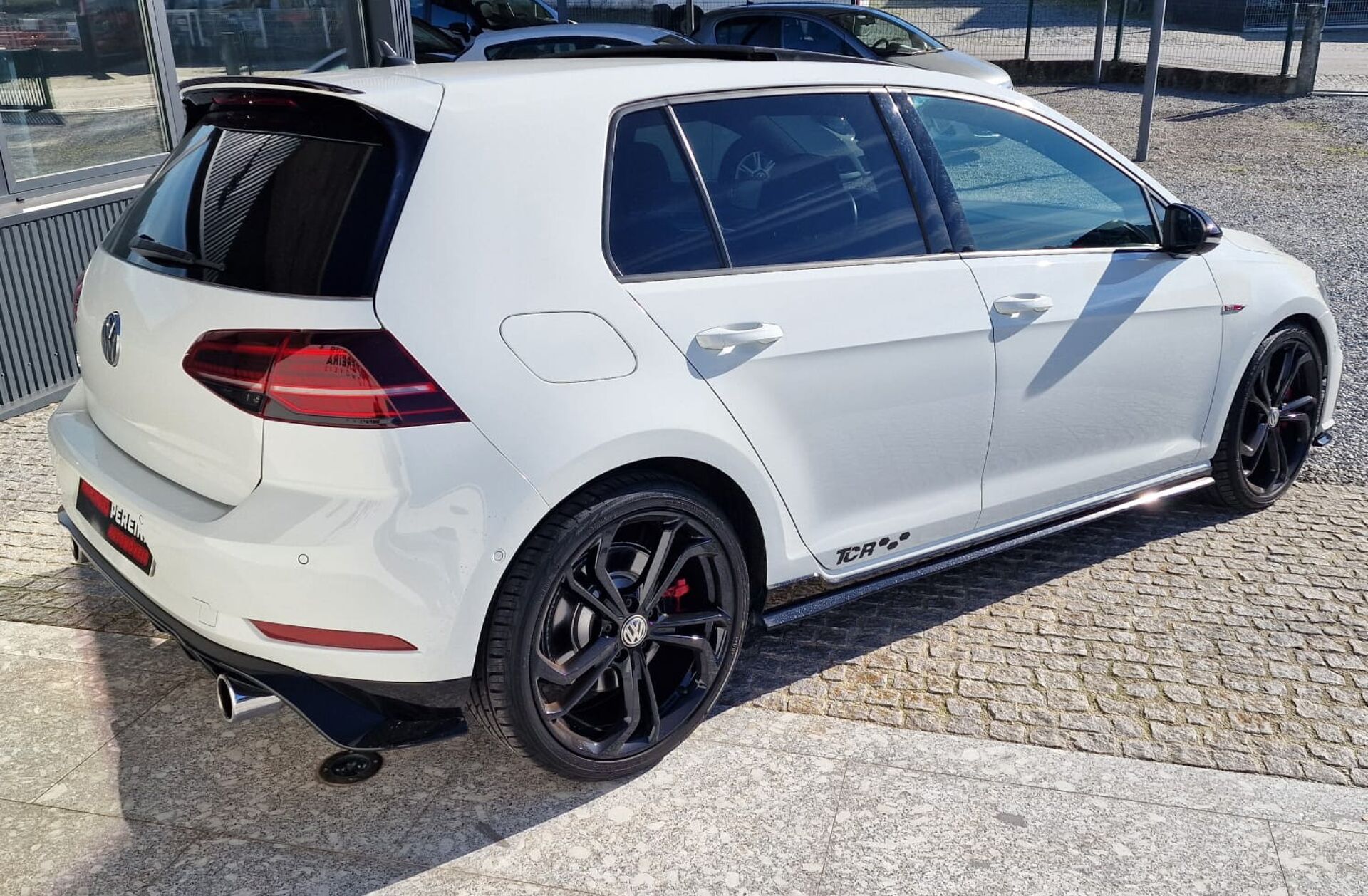 VOLKSWAGEN Golf 2.0 TSI TCR DSG