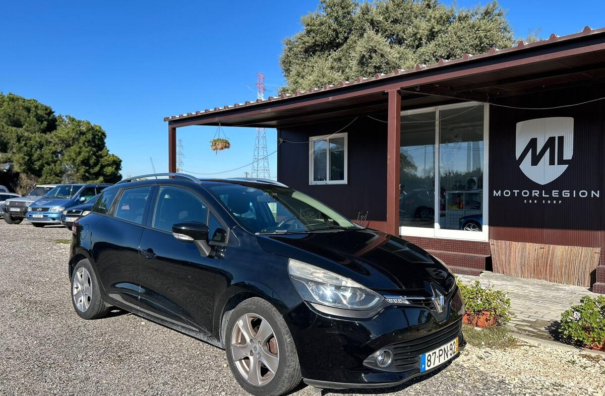 RENAULT Clio 0.9 TCE Confort