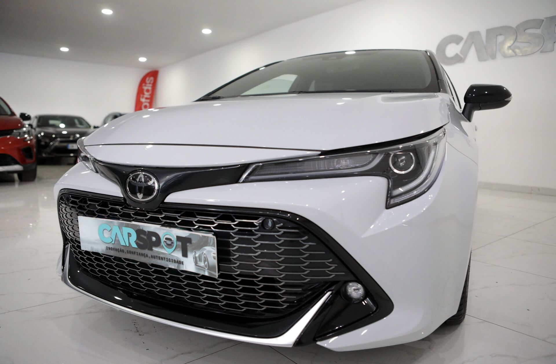TOYOTA Corolla 2.0 Hybrid GR-Sport