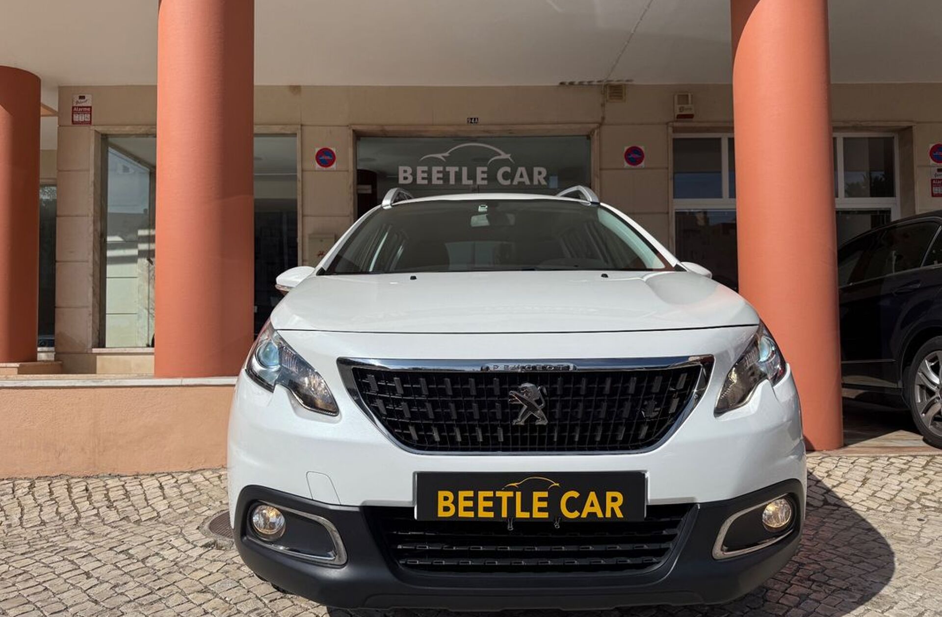 PEUGEOT 2008 1.5 BlueHDi Allure