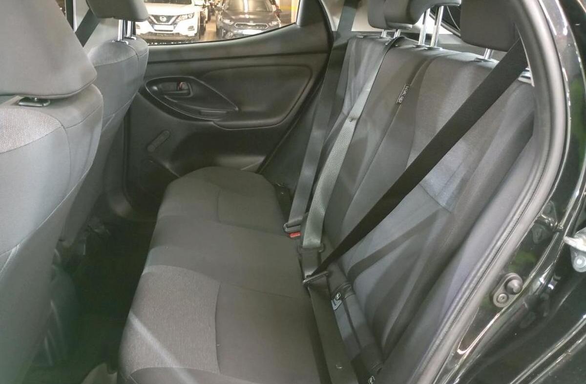 TOYOTA Yaris 1.0 VVT-i Comfort