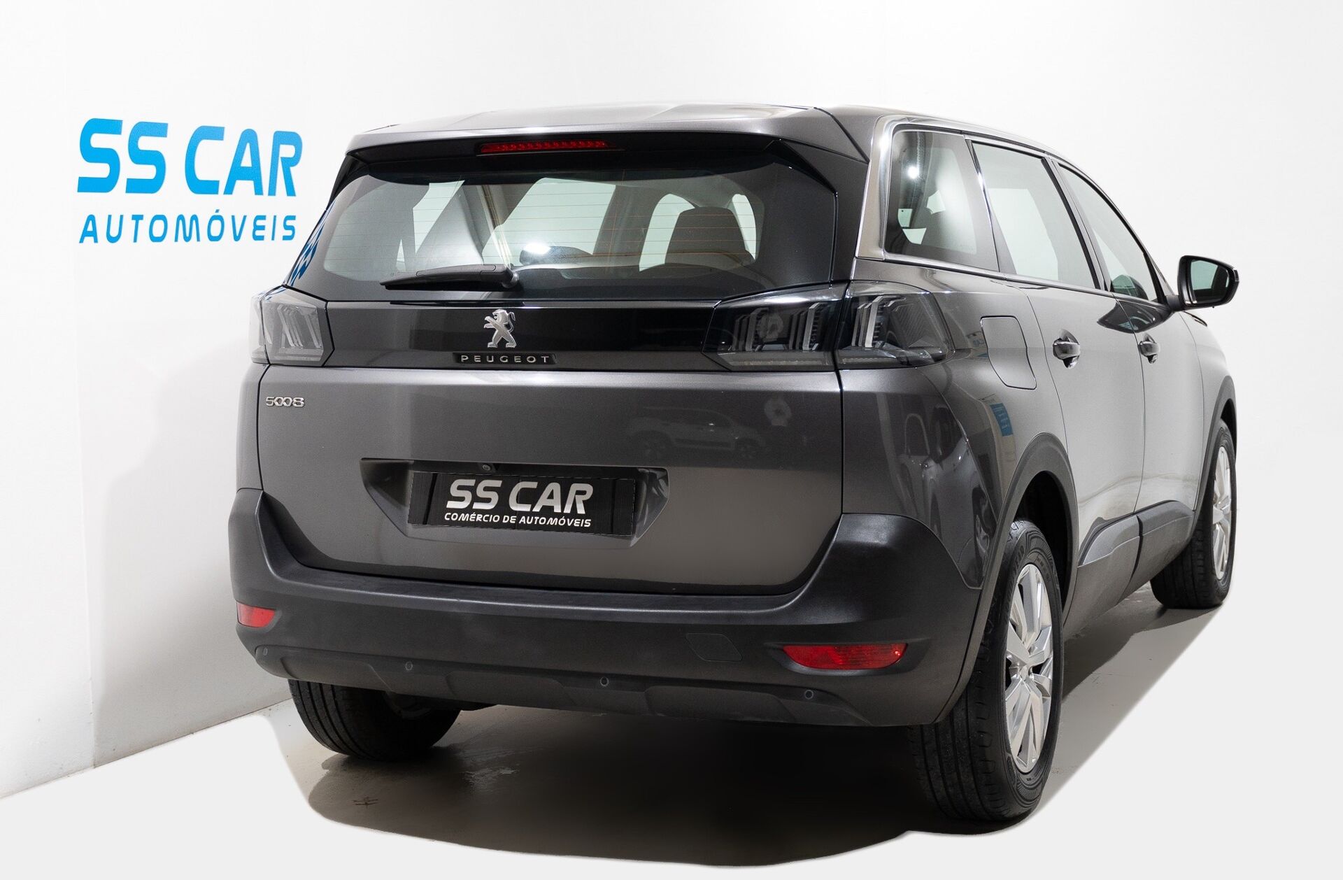 PEUGEOT 5008 1.2 PureTech Allure EAT8