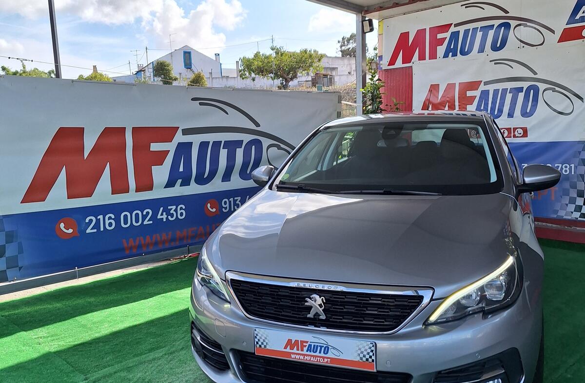 PEUGEOT 308 1.5 BlueHDi Active