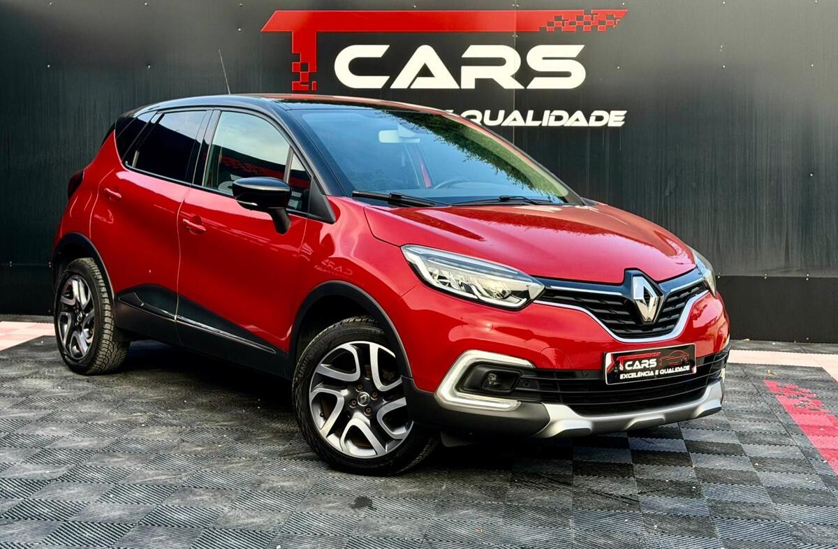 RENAULT Captur 0.9 TCe Exclusive