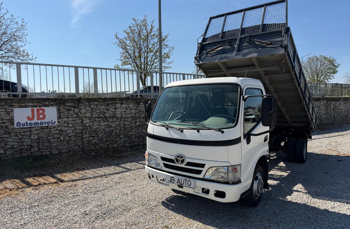 TOYOTA Dyna M CT 35.33