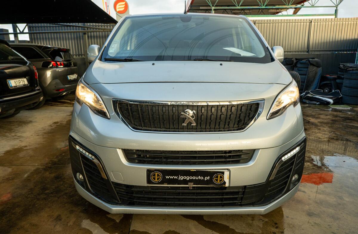 PEUGEOT Traveller 1.5 BlueHDi L2H1 Standard