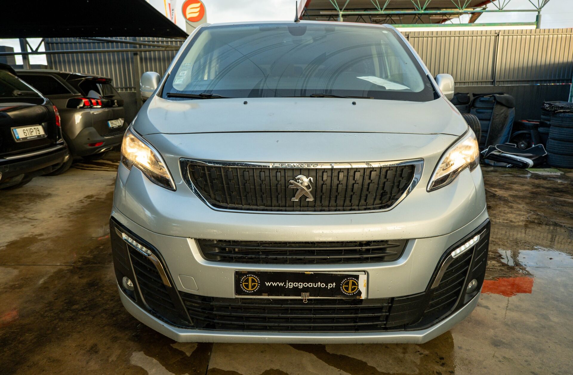 PEUGEOT Traveller 1.5 BlueHDi L2H1 Standard