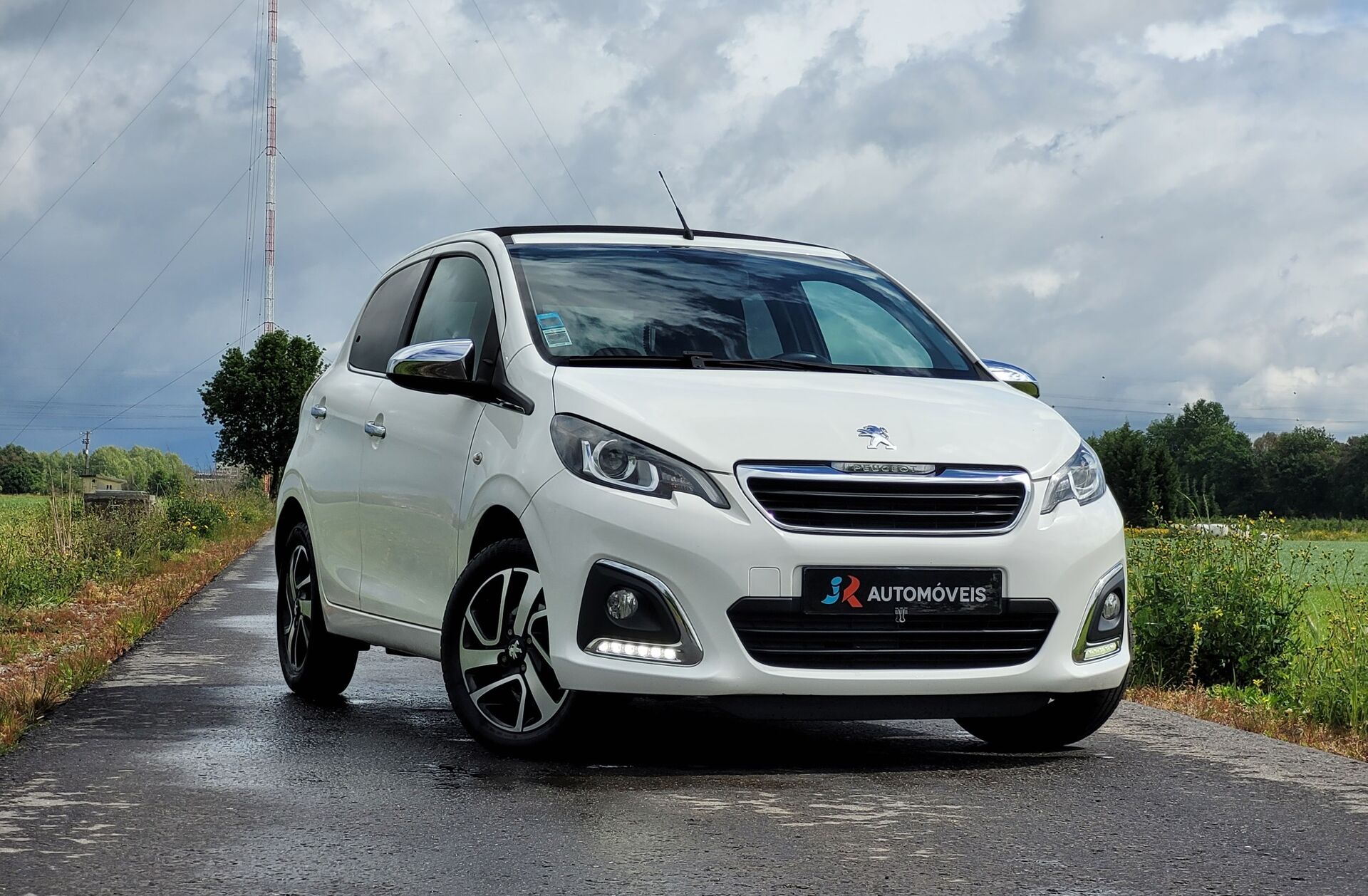 PEUGEOT 108 1.0 VTi Allure