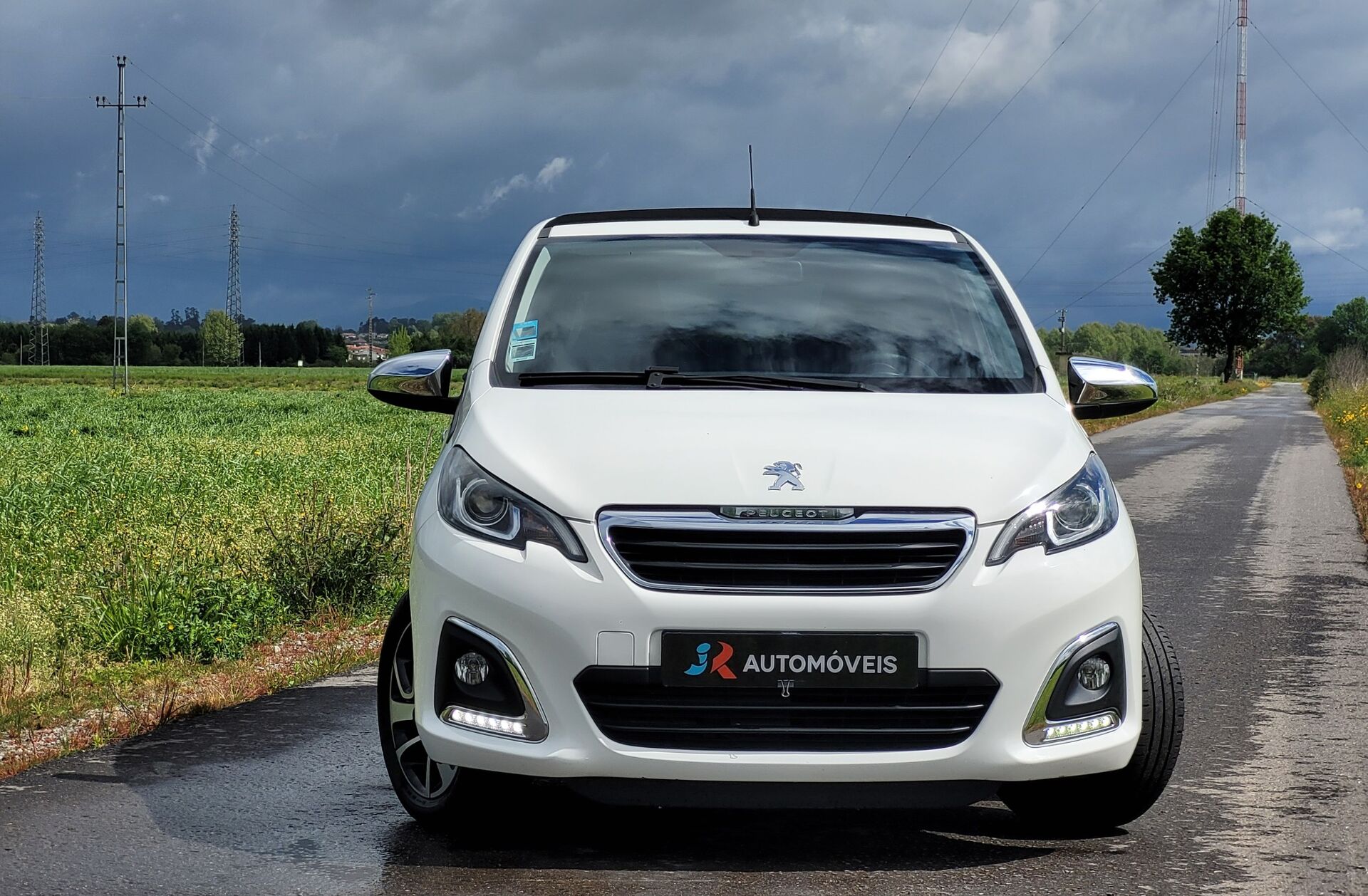 PEUGEOT 108 1.0 VTi Allure