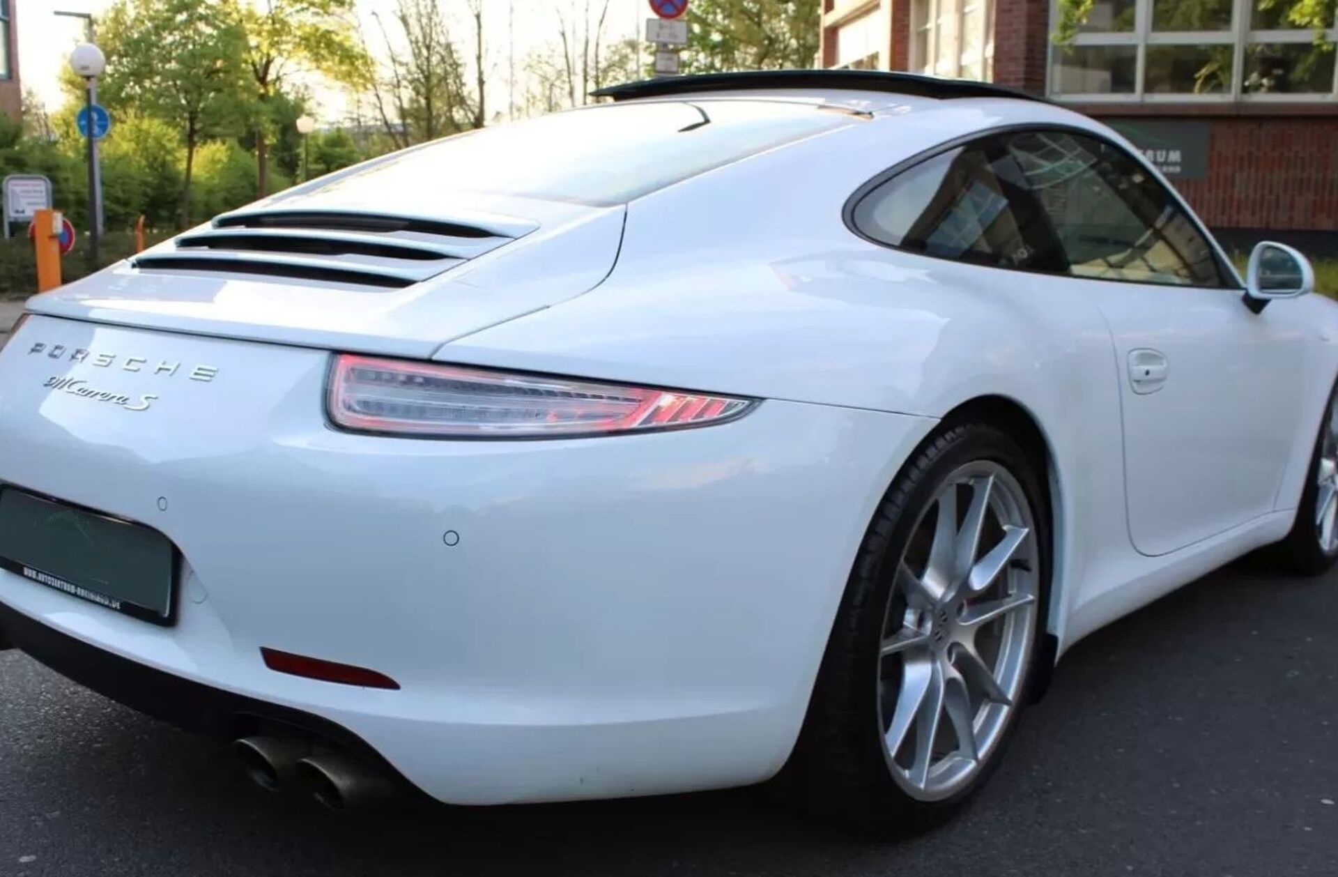 PORSCHE 911 Carrera Turbo S PDK