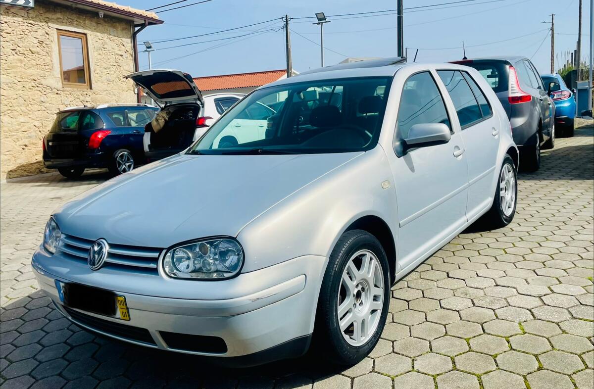 VOLKSWAGEN Golf 1.9 TDi Highline