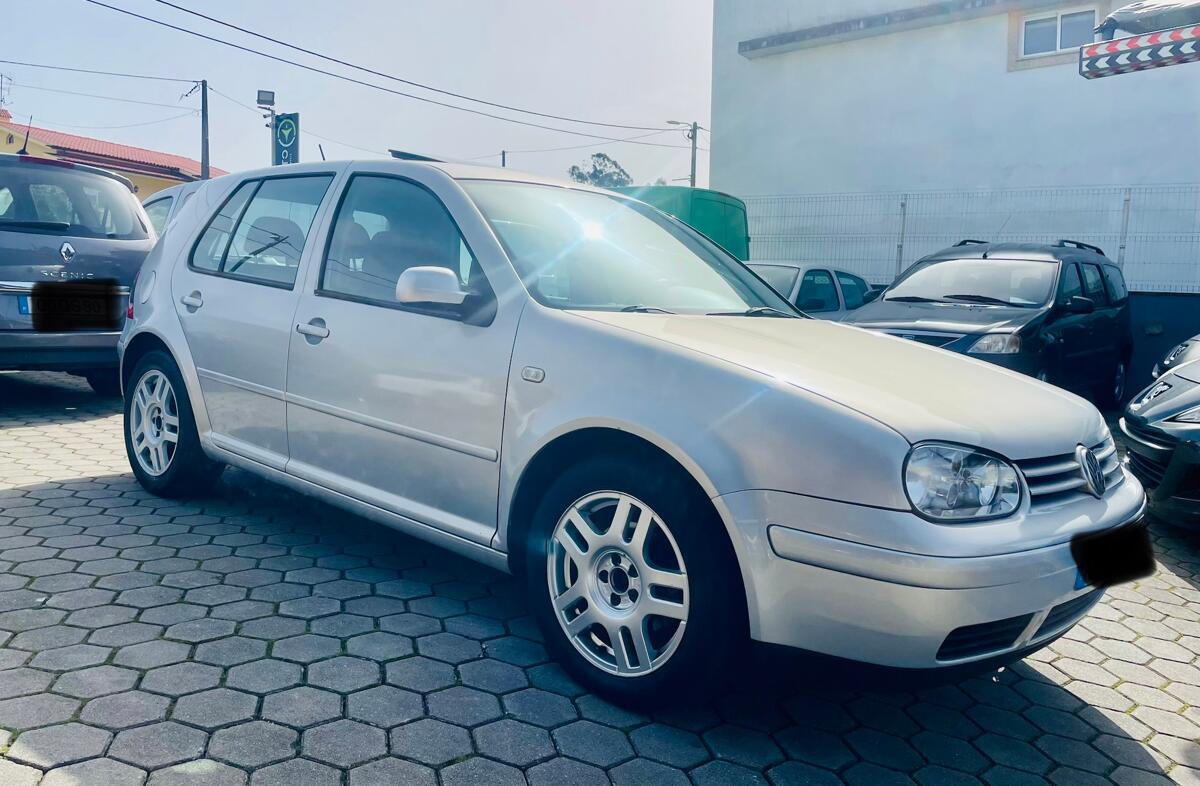 VOLKSWAGEN Golf 1.9 TDi Highline