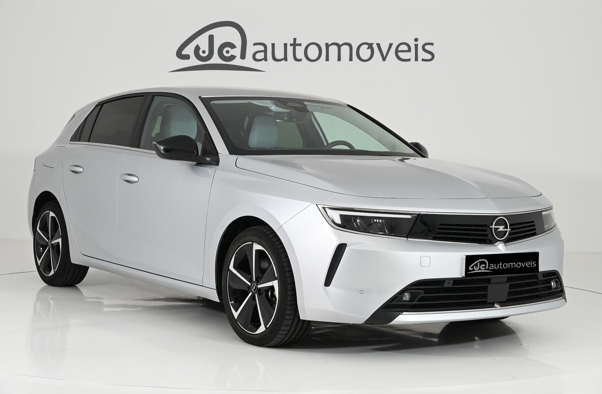 OPEL Astra 1.2 T Elegance