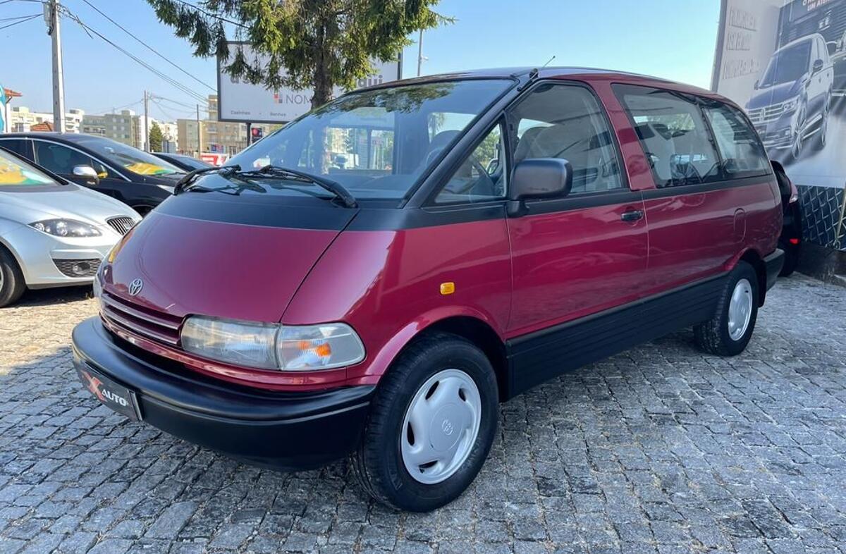 TOYOTA Previa 2.4 GL