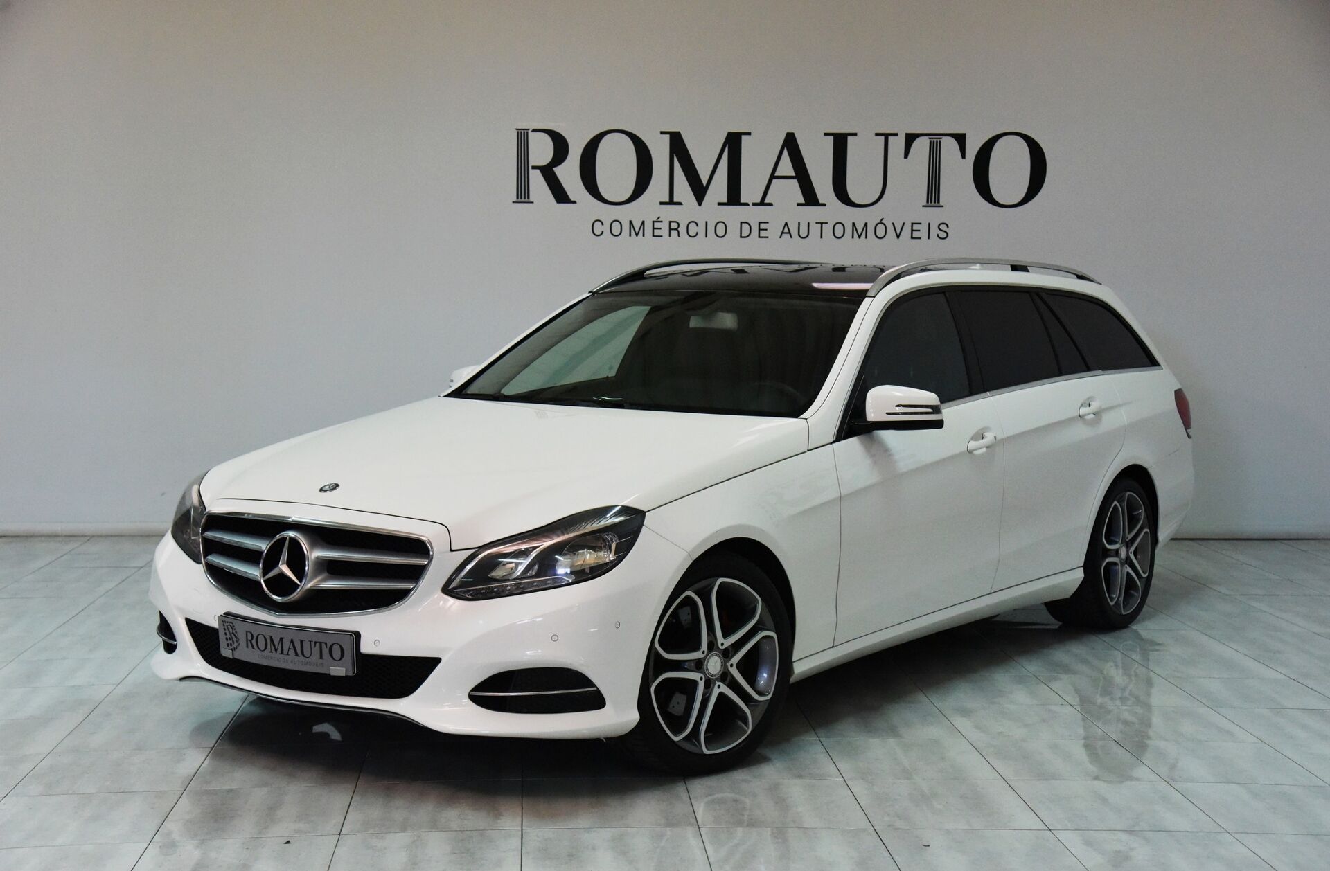 MERCEDES Classe E E 300 Bluetec Hybrid Station Sport