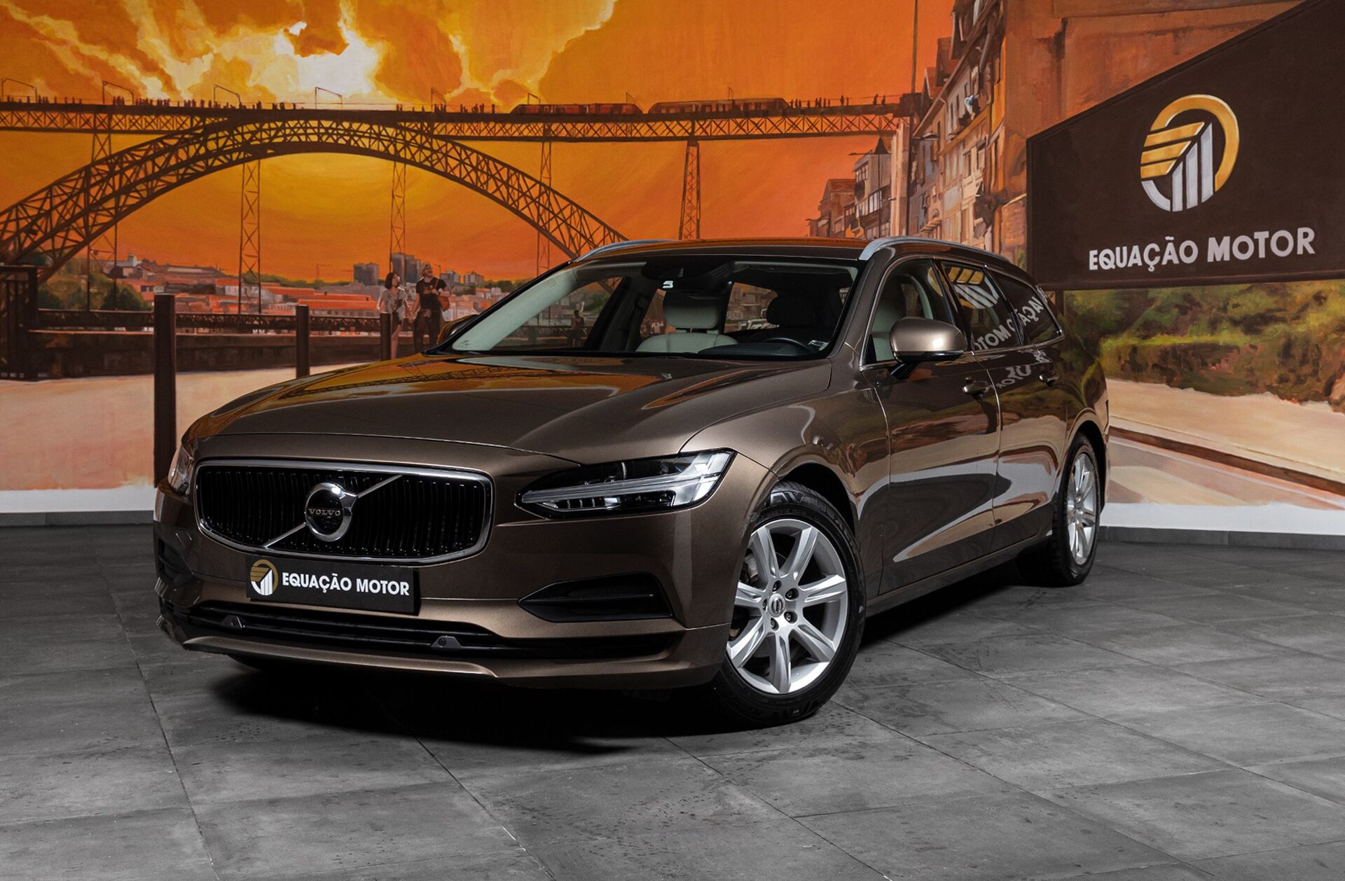VOLVO V90 2.0 D4 Momentum Geartronic