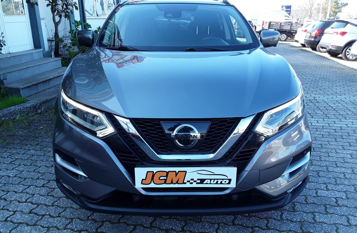 NISSAN Qashqai 1.5 dCi N-Connecta