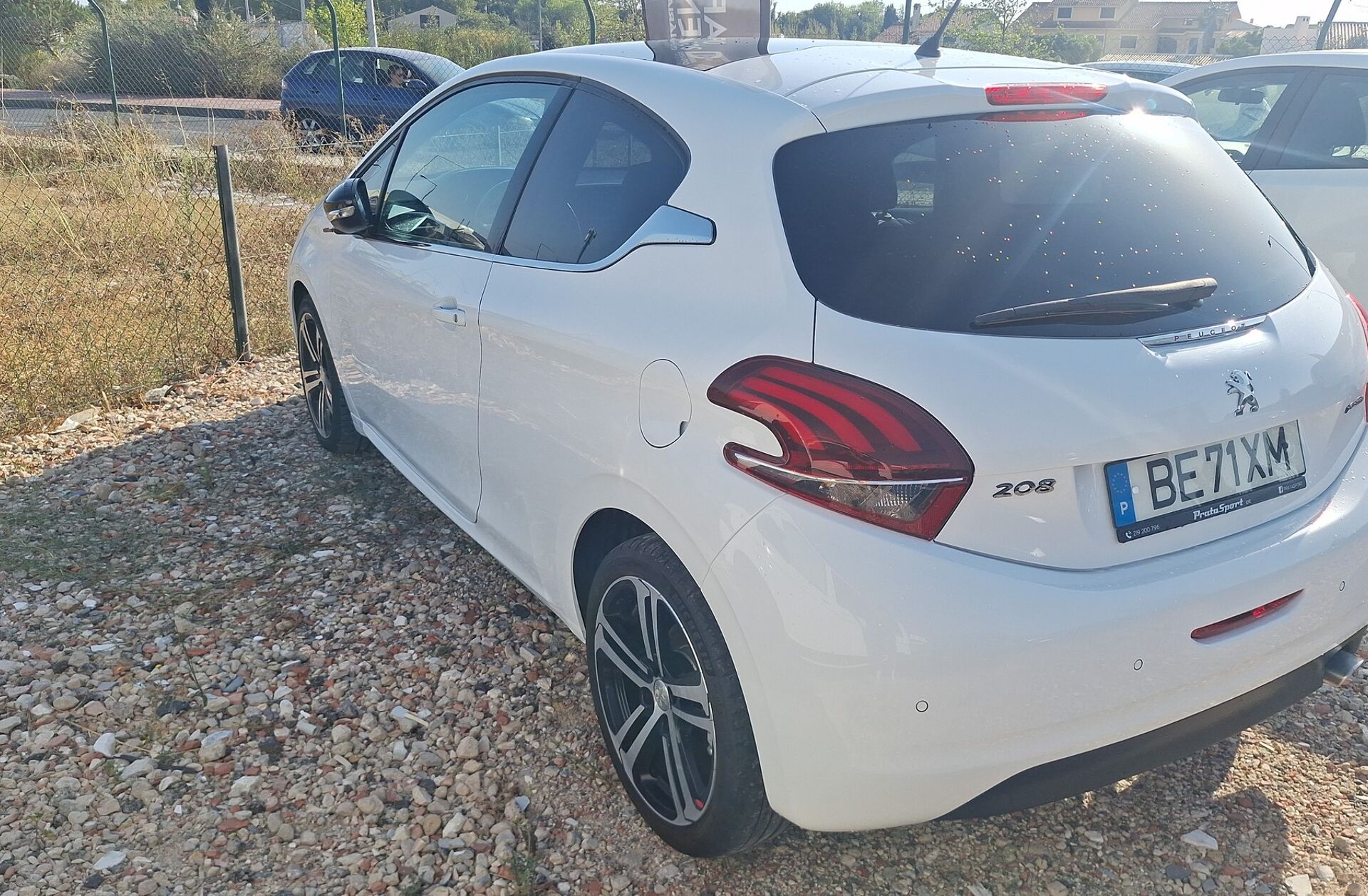 PEUGEOT 208 1.2 PureTech GT Line