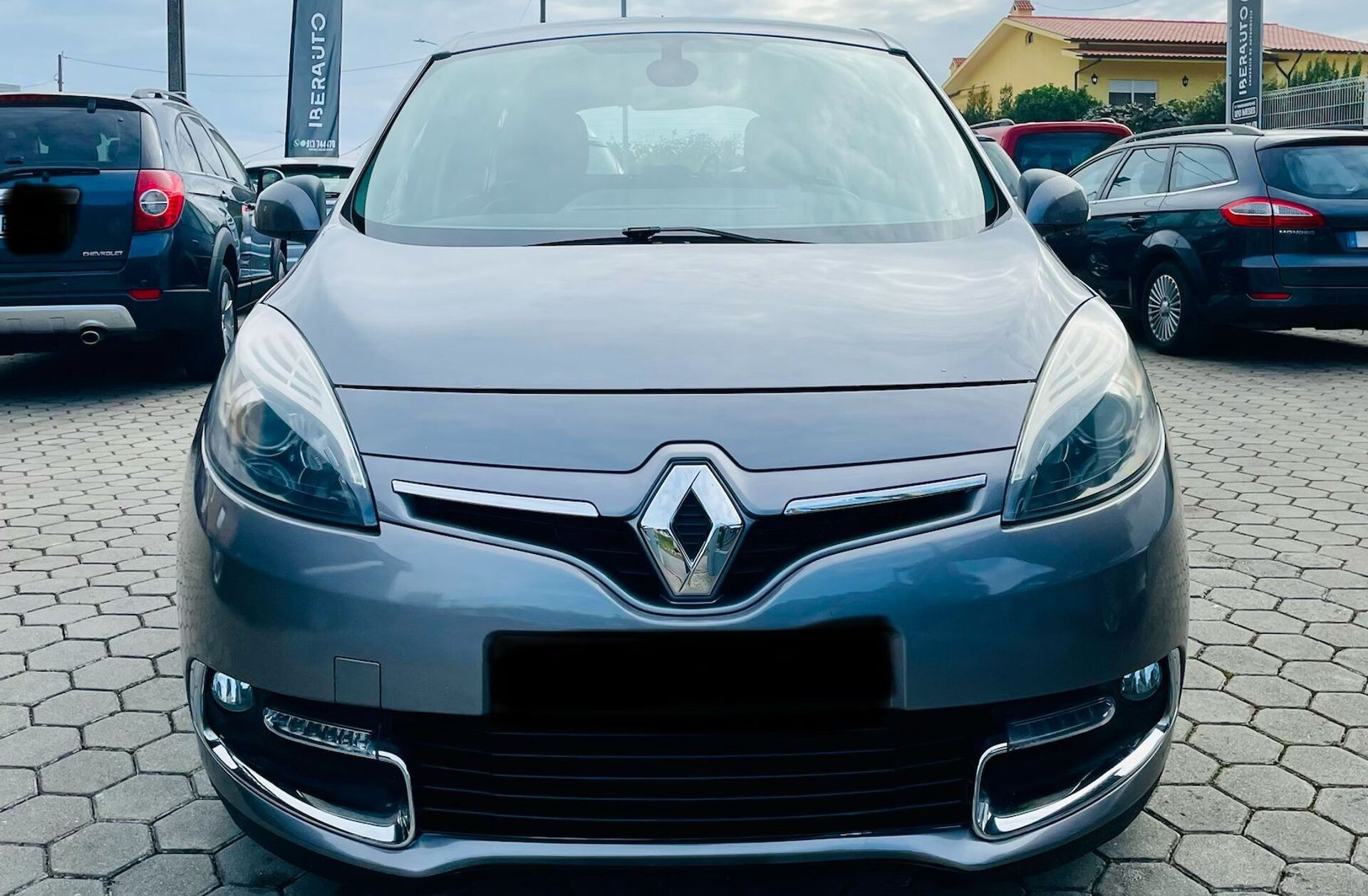 RENAULT Scénic G. 1.5 dCi Luxe 7L EDC
