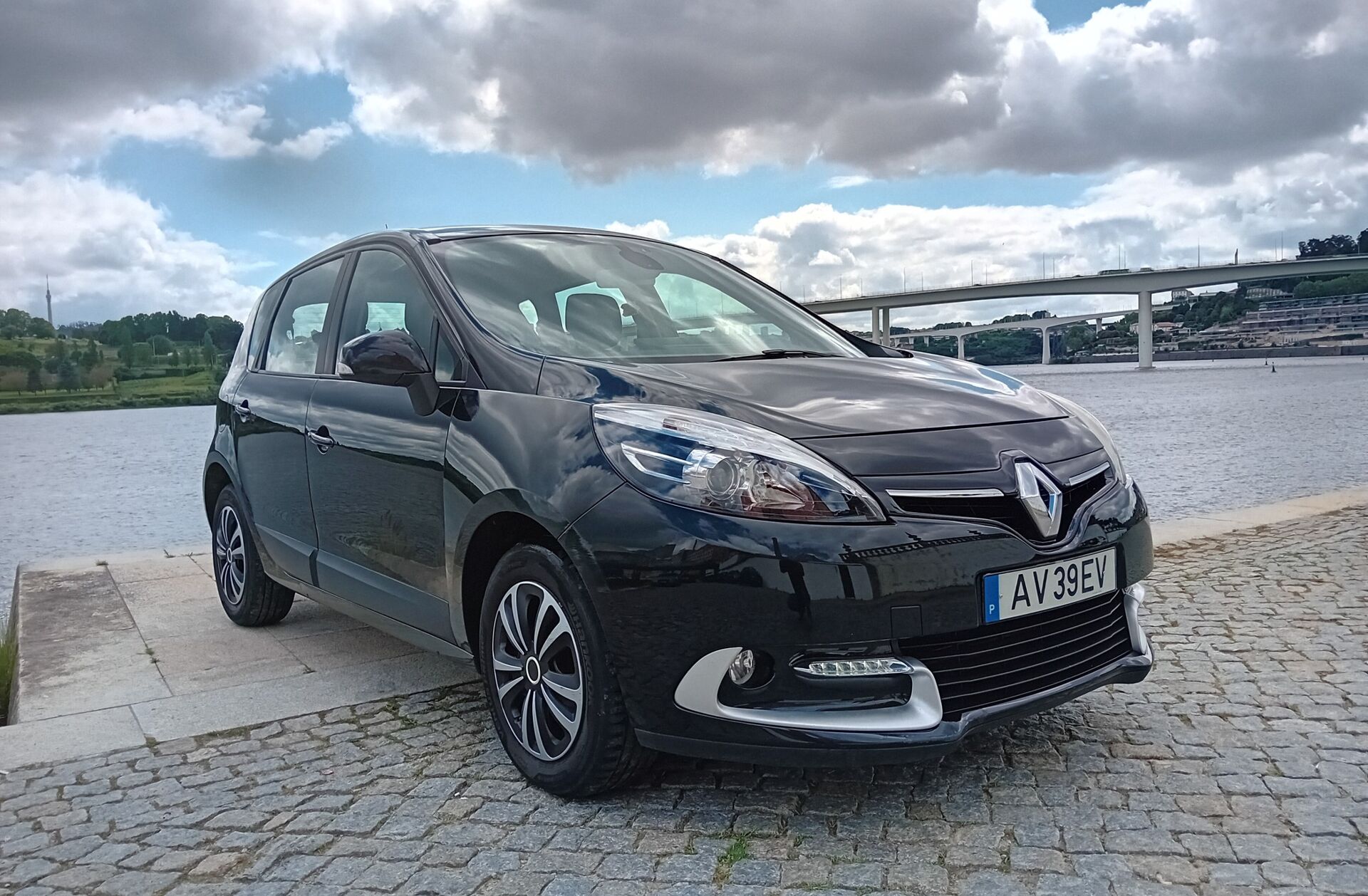 RENAULT Scénic 1.5 dCi Exclusive SS