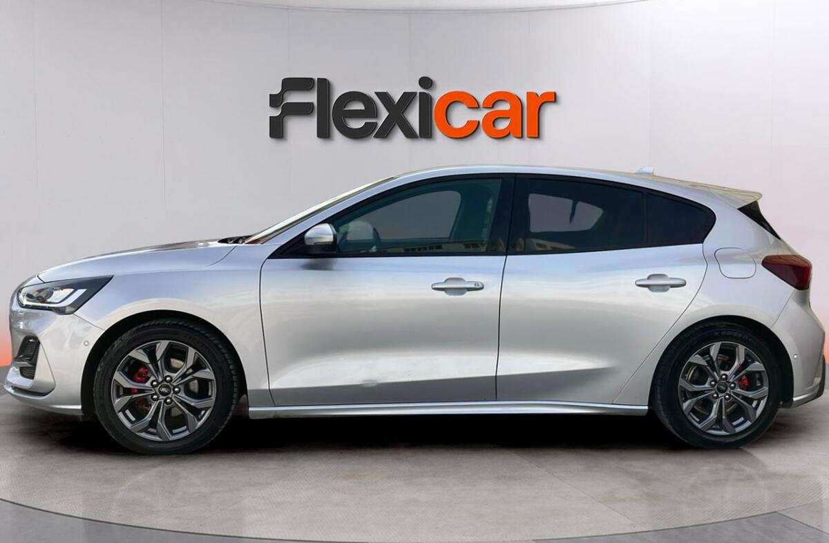 FORD Focus 1.0 EcoBoost MHEV ST-Line