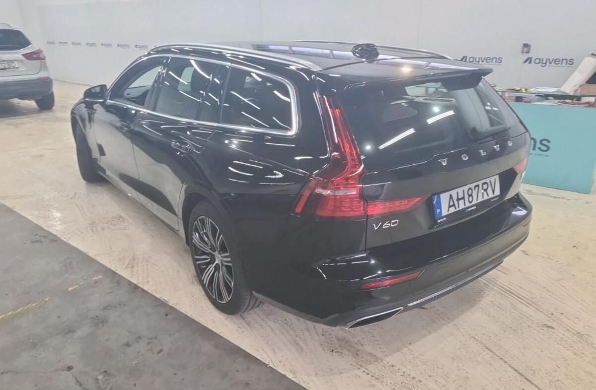 VOLVO V60 2.0 T6 AWD TE Inscription Expression