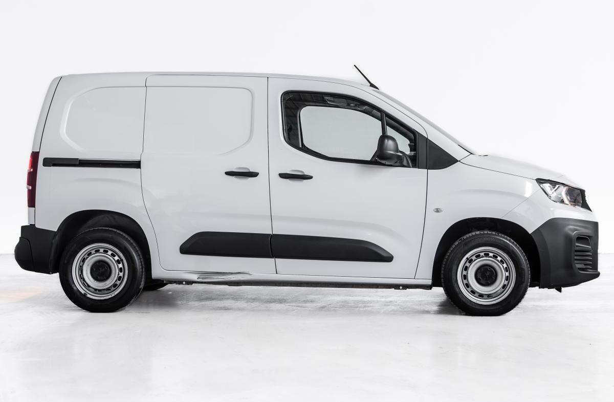 PEUGEOT Partner 1.5 BlueHDi Standard