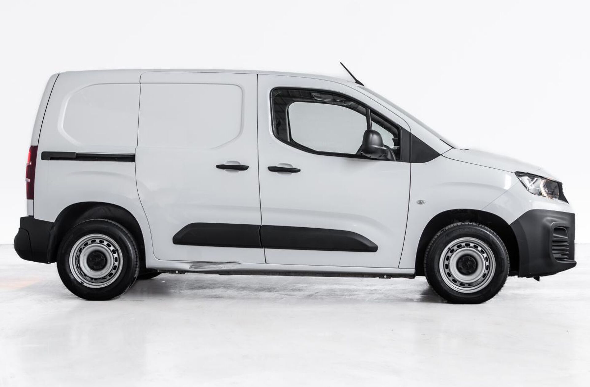 PEUGEOT Partner 1.5 BlueHDi Standard