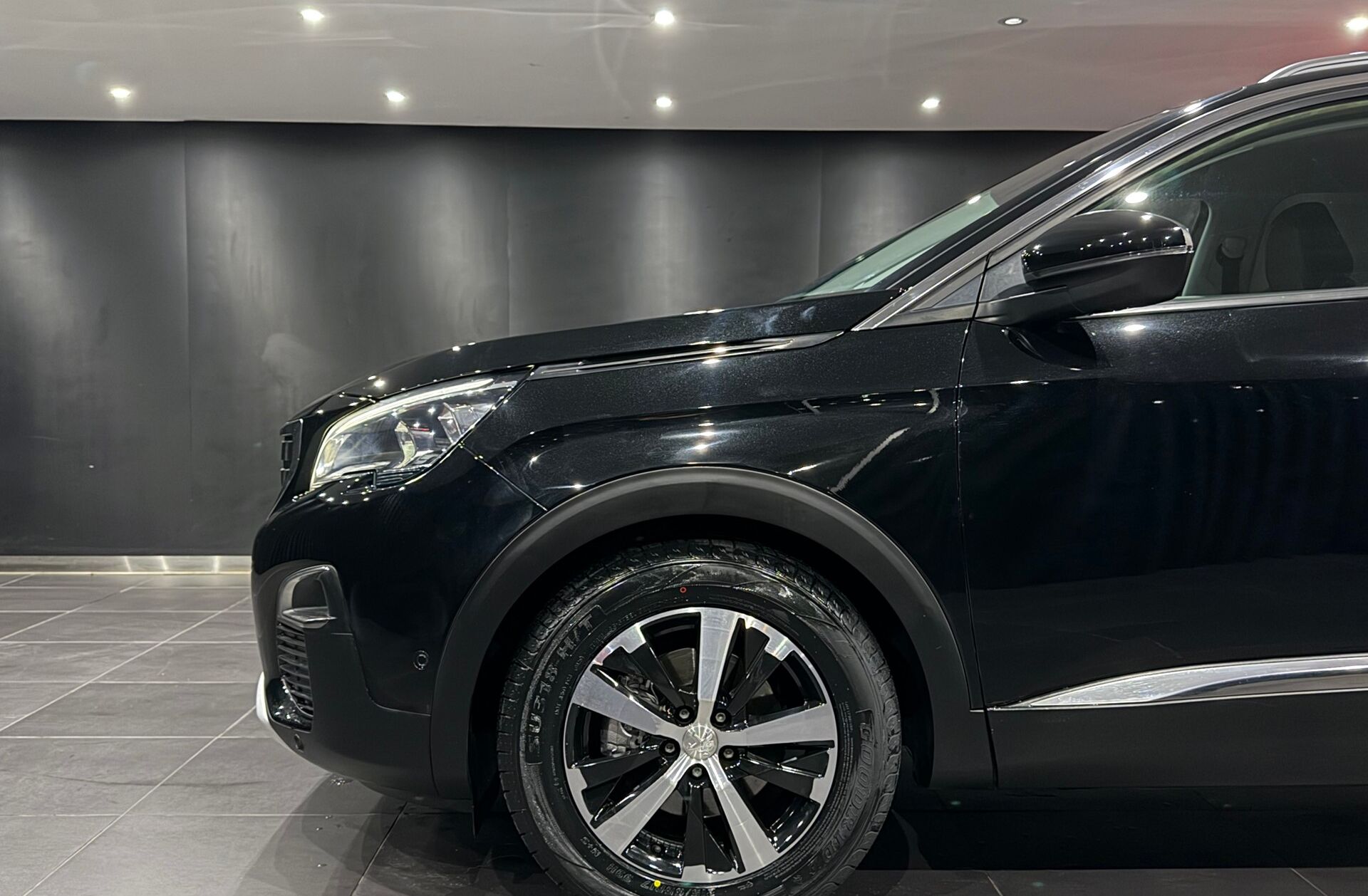 PEUGEOT 3008 1.2 PureTech Allure EAT6