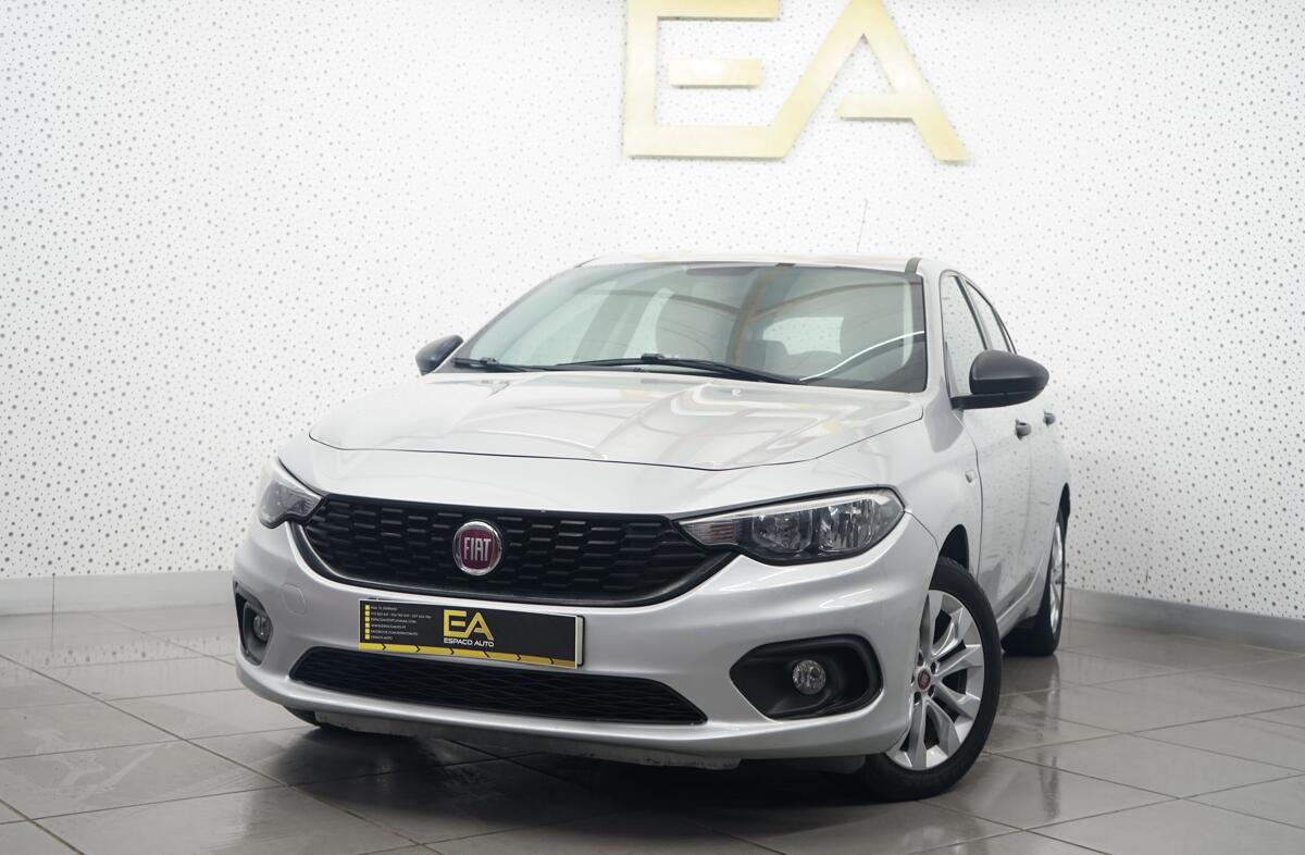 FIAT Tipo 1.3 M-Jet Lounge