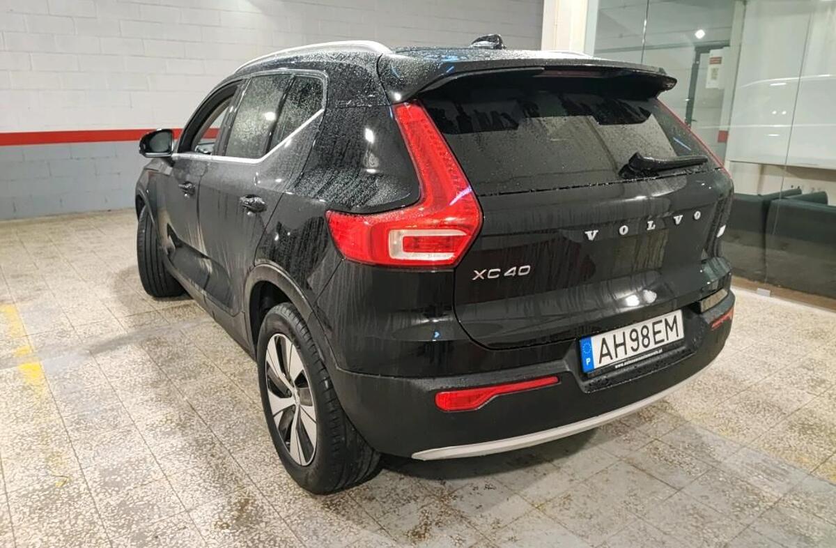 VOLVO XC40 1.5 T5 PHEV Inscription Expression