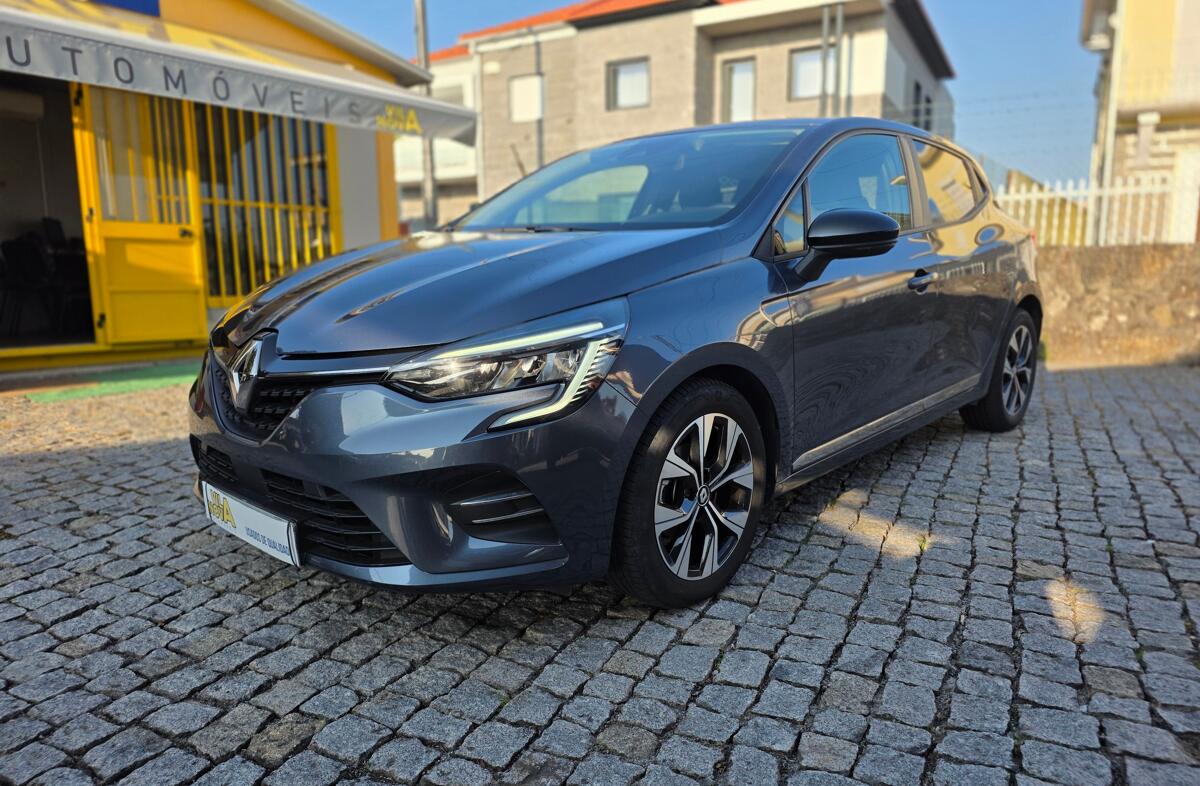 RENAULT Clio 1.0 TCe Evolution Bi-Fuel