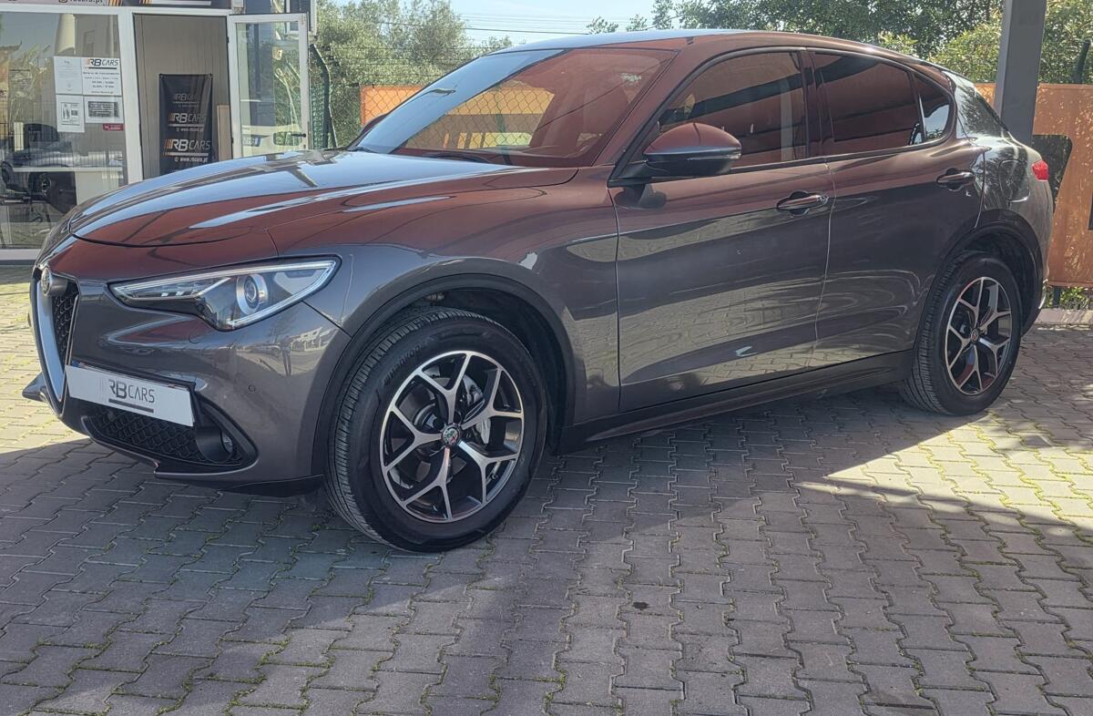 ALFA ROMEO Stelvio 2.2 D Super AT8 Q4