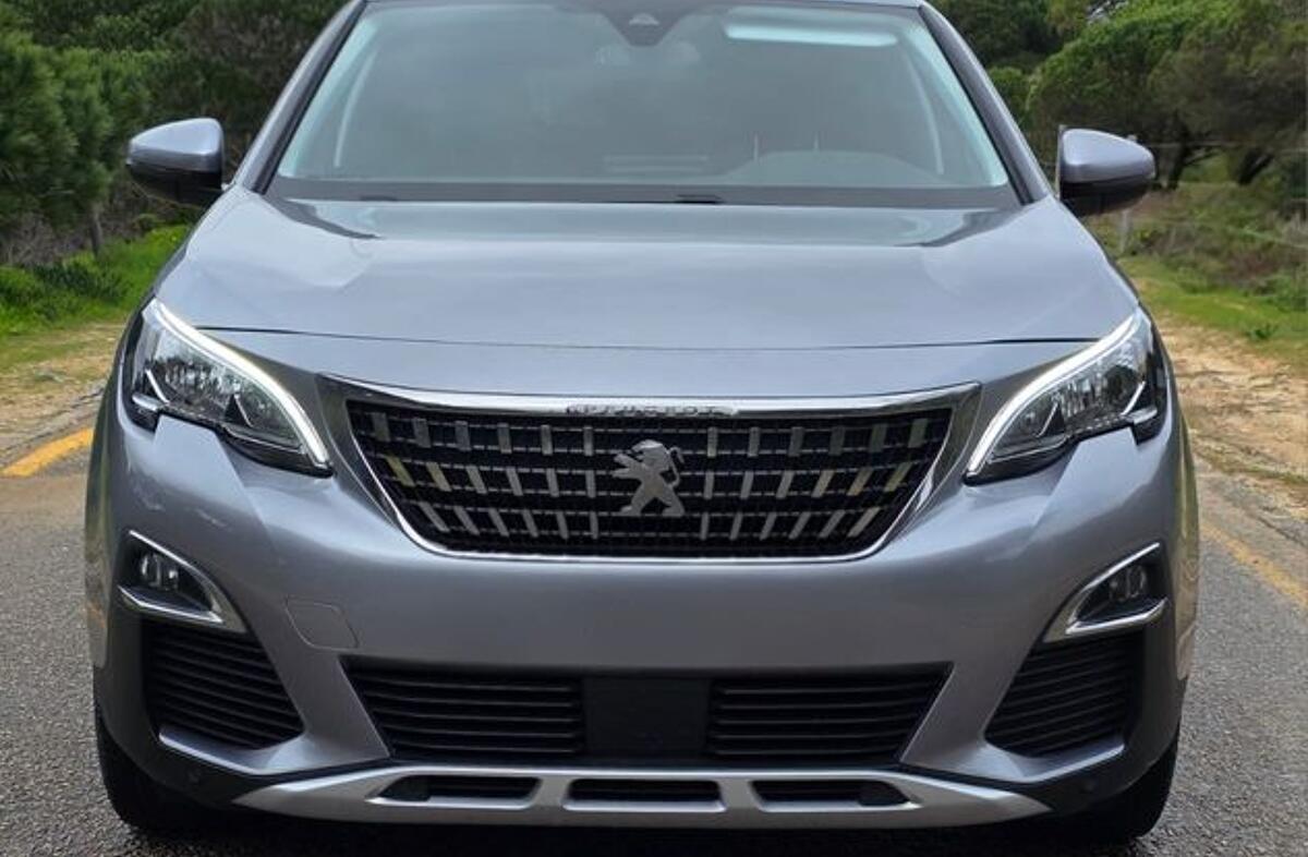 PEUGEOT 3008 1.5 BlueHDi Allure