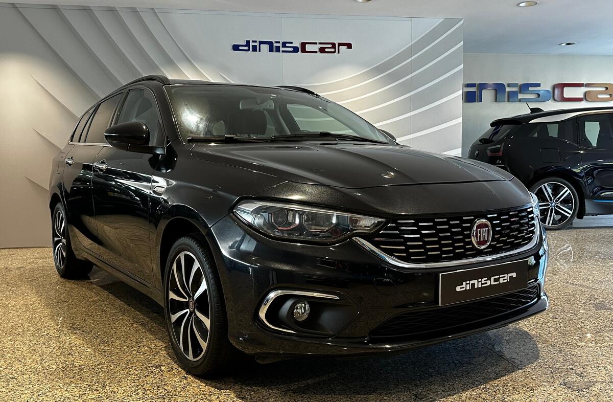 FIAT Tipo 1.6 M-Jet Lounge J17 DCT