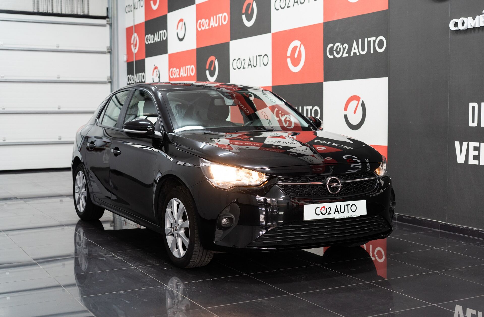 OPEL Corsa 1.2 Edition