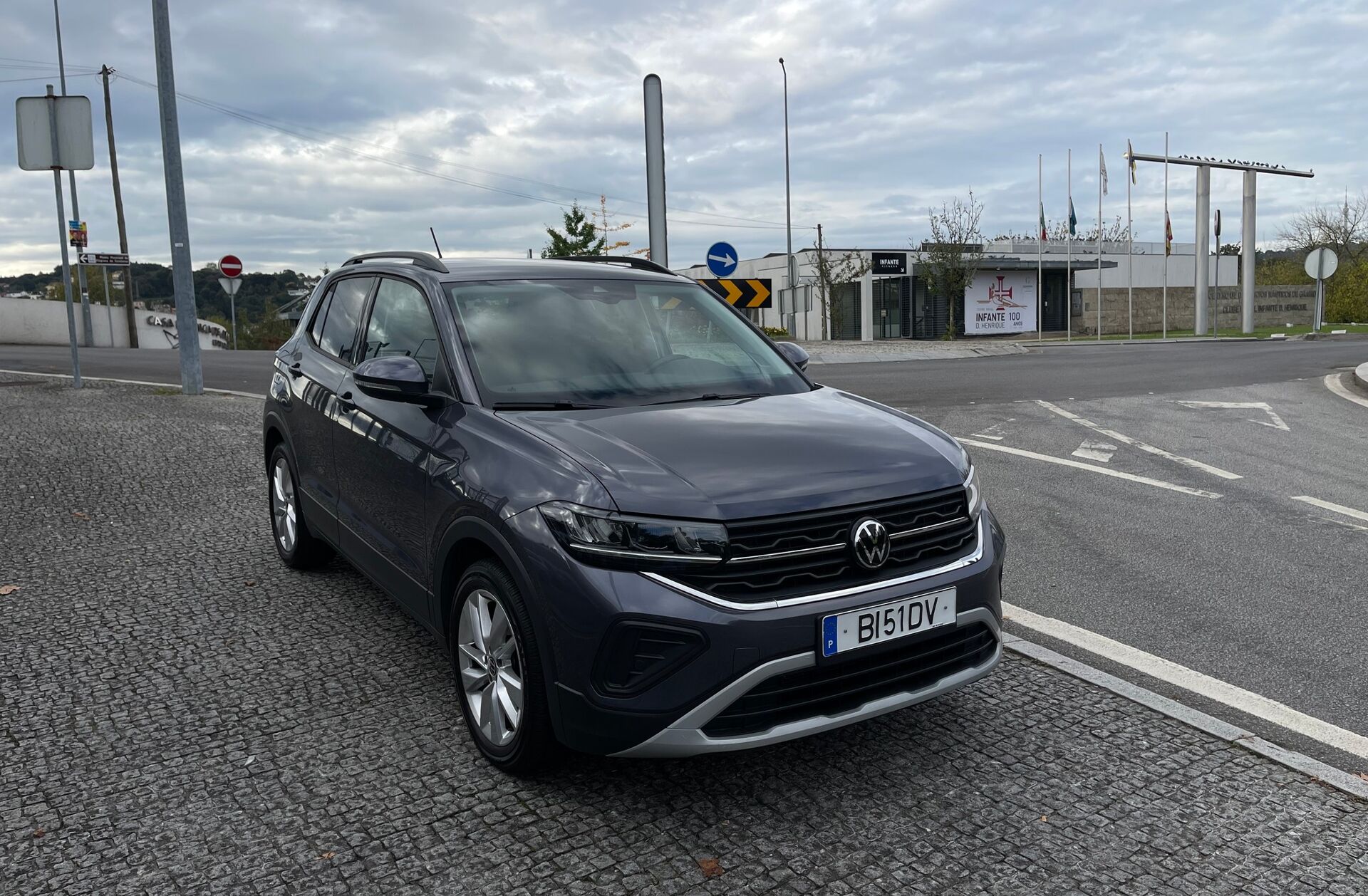 VOLKSWAGEN T-Cross 1.0 TSI Urban