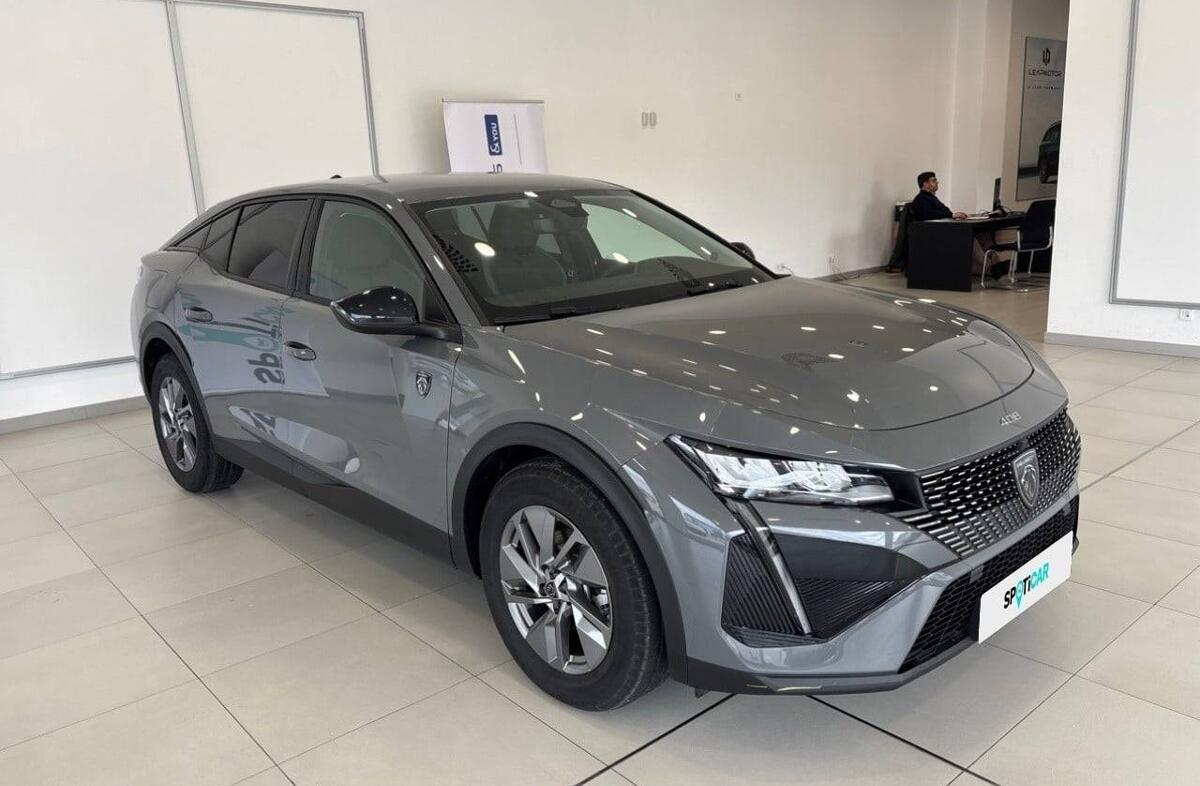 PEUGEOT 408 1.2 Hybrid Allure e-DCS6