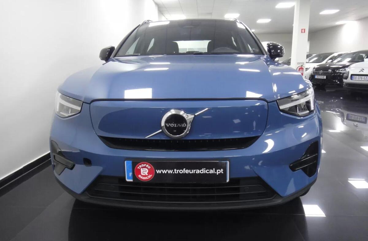 VOLVO XC40 Recharge Plus