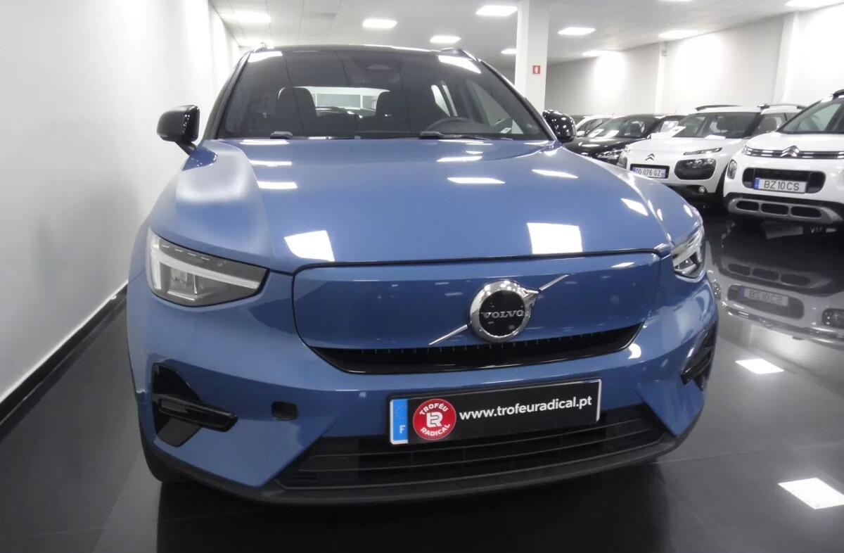 VOLVO XC40 Recharge Plus