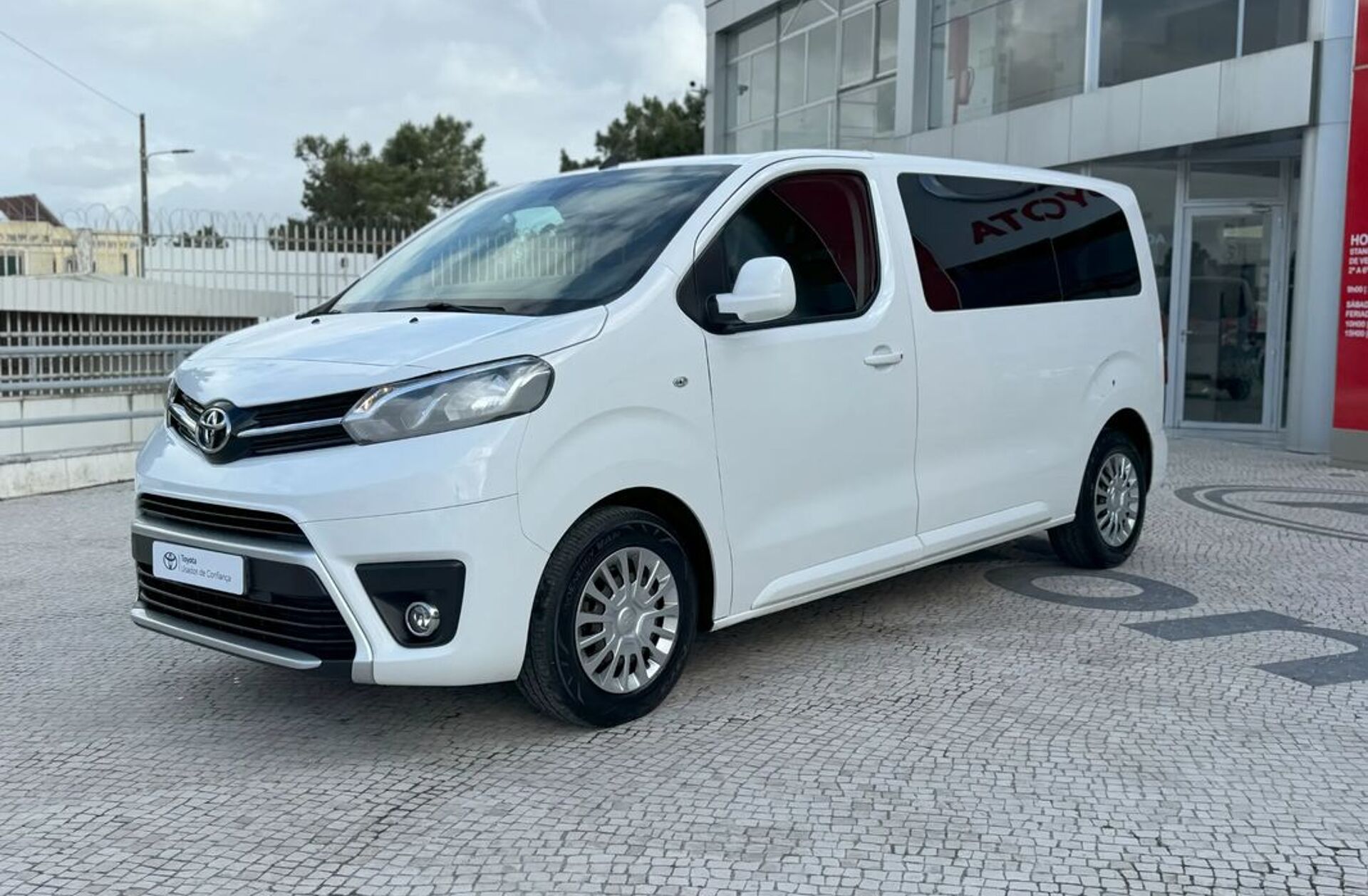 TOYOTA Proace 1.5 D-4D L2 1.2T Comfort 9L PDL