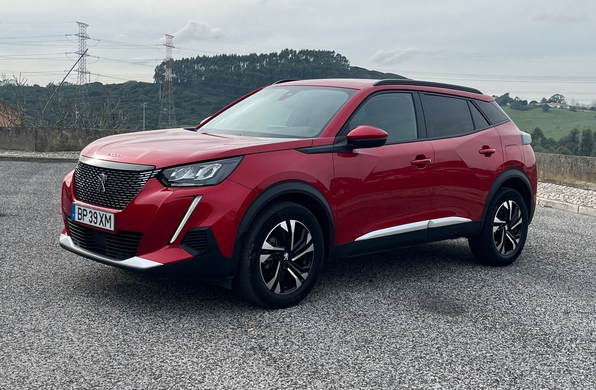 PEUGEOT 2008 1.2 PureTech Allure EAT8