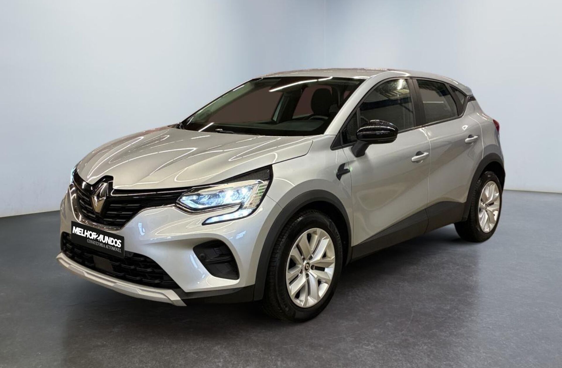 RENAULT Captur 1.6 E-Tech Plug-In Intens