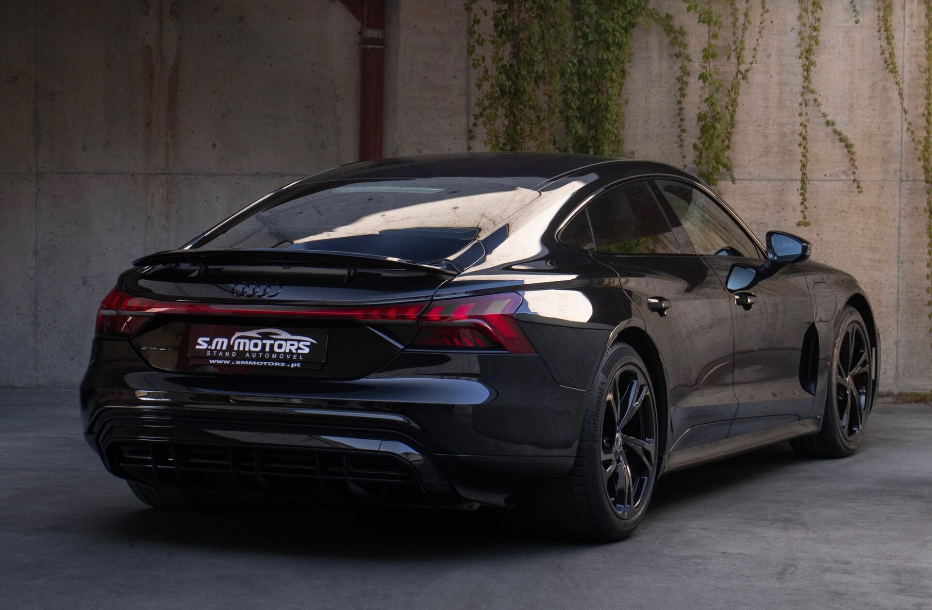 AUDI e-tron GT quattro