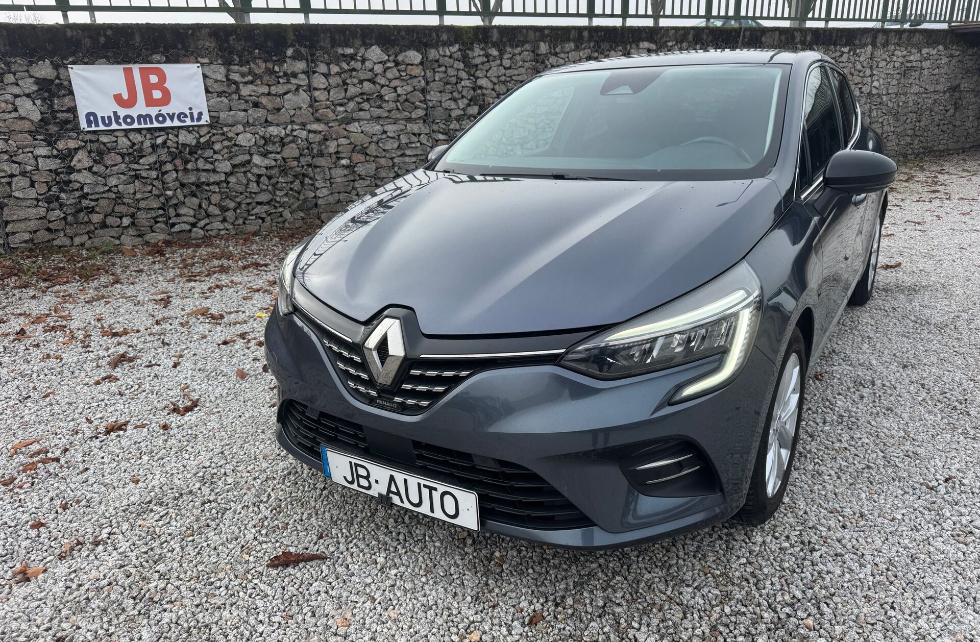 RENAULT Clio 1.0 TCe Exclusive