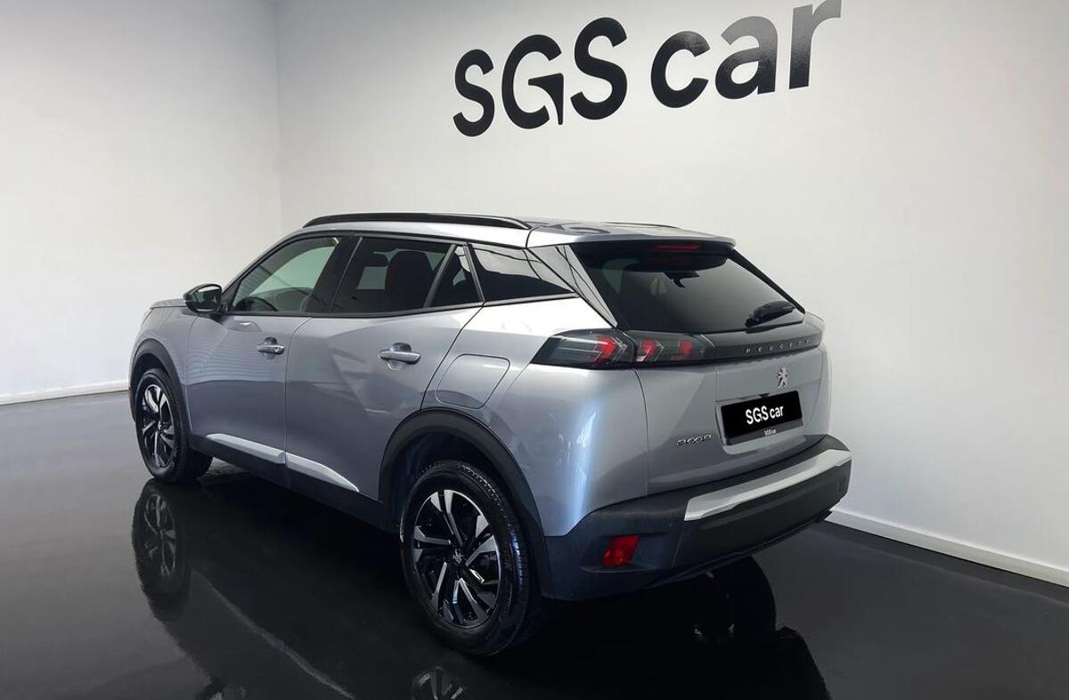 PEUGEOT 2008 1.2 PureTech Allure Pack