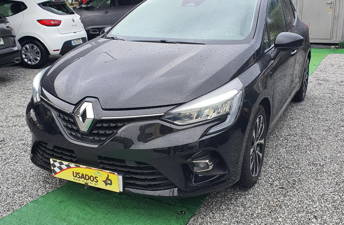 RENAULT Clio 1.0 TCe Intens