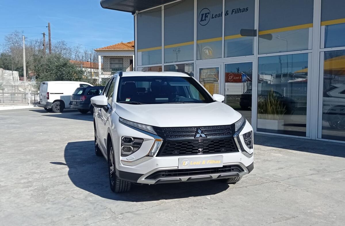 MITSUBISHI Eclipse Cross 2.4 PHEV eMotion