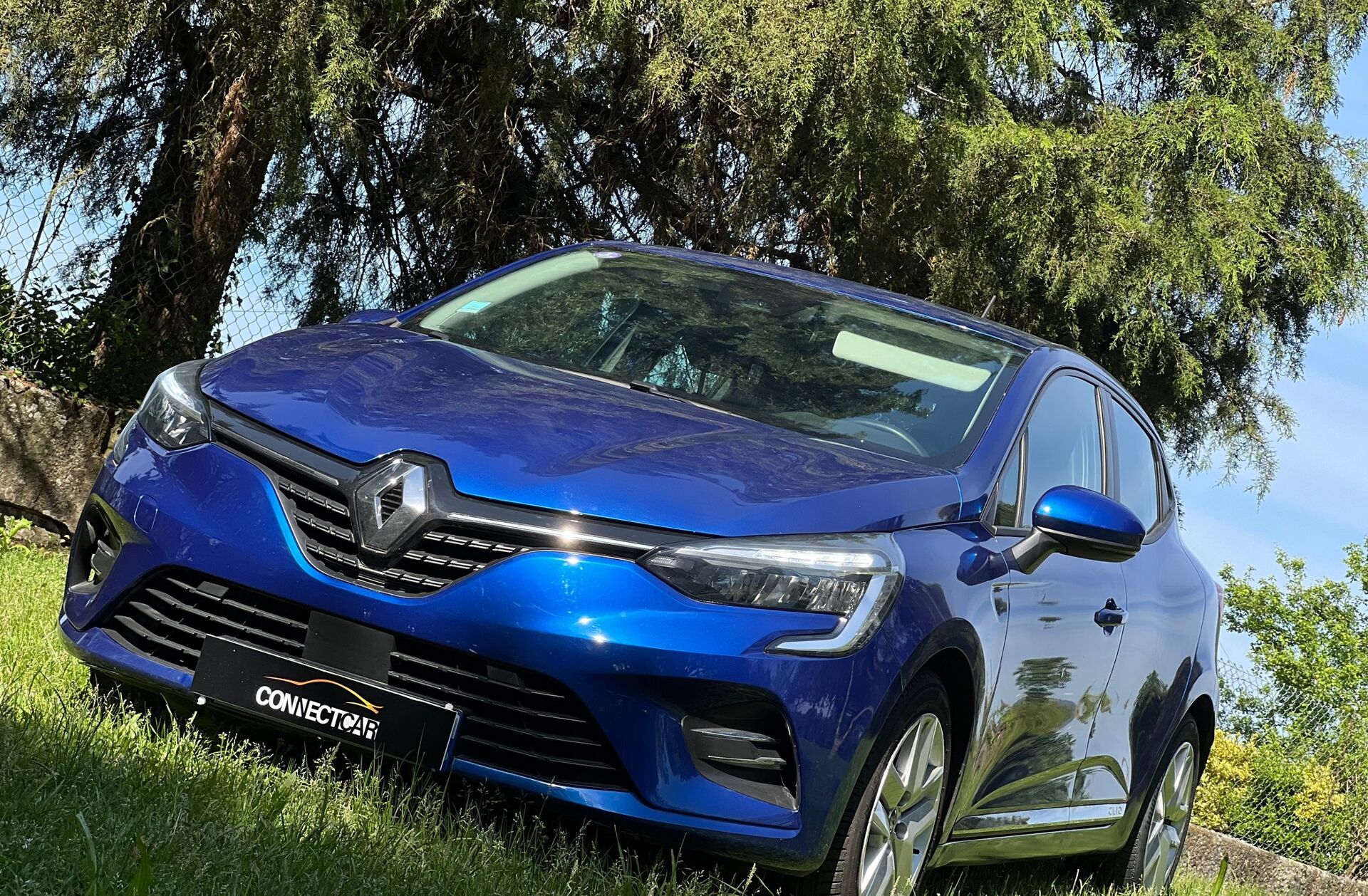 RENAULT Clio 1.0 TCe Exclusive