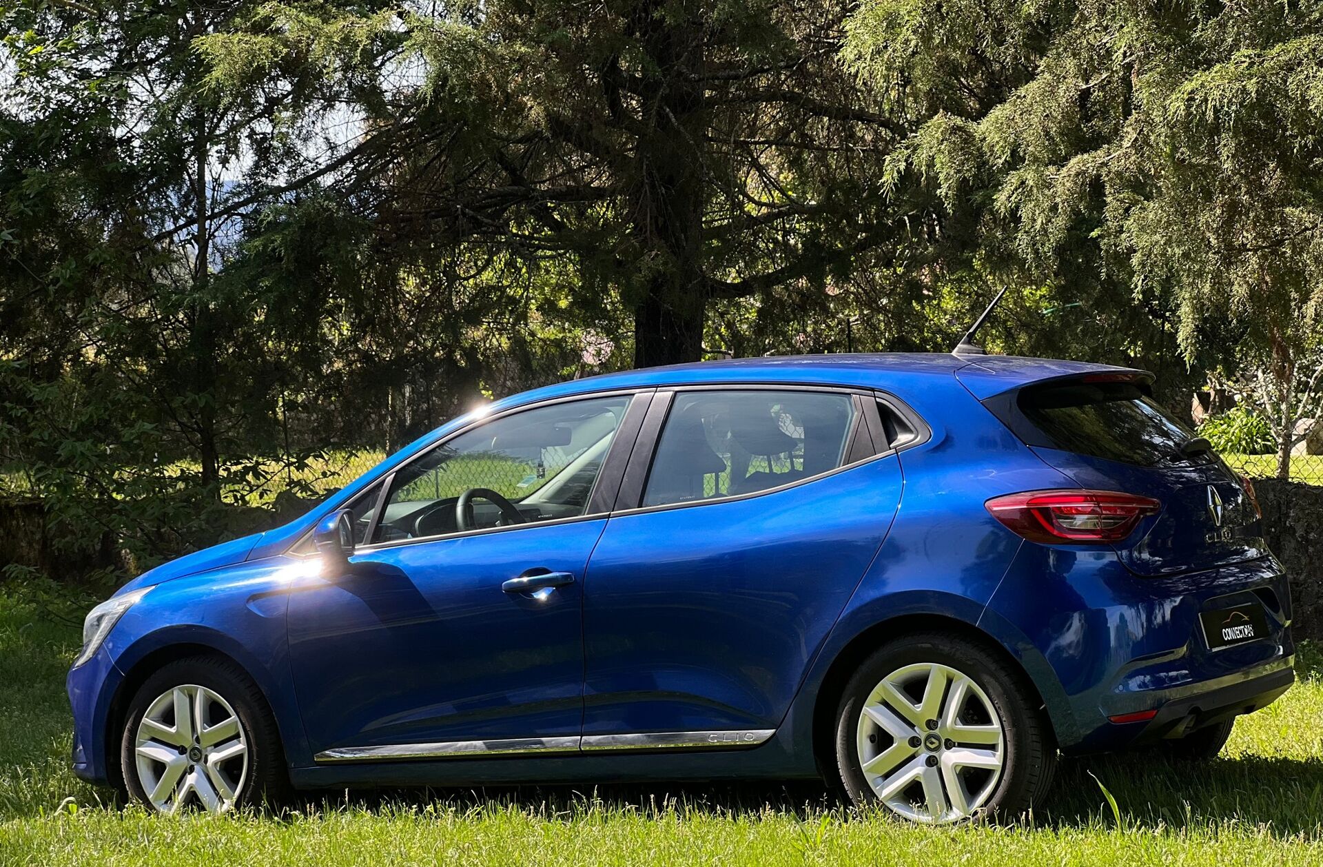 RENAULT Clio 1.0 TCe Exclusive